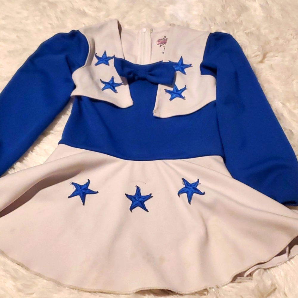 Dallas Cowboys Cheerleader